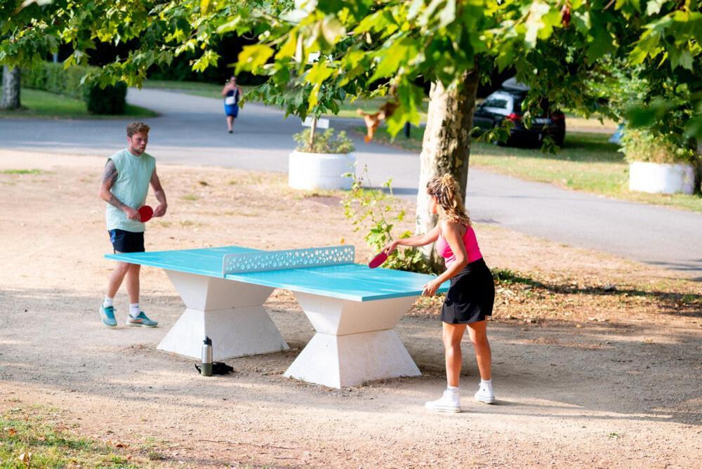 Camping De Thoissey *** Екстериор снимка