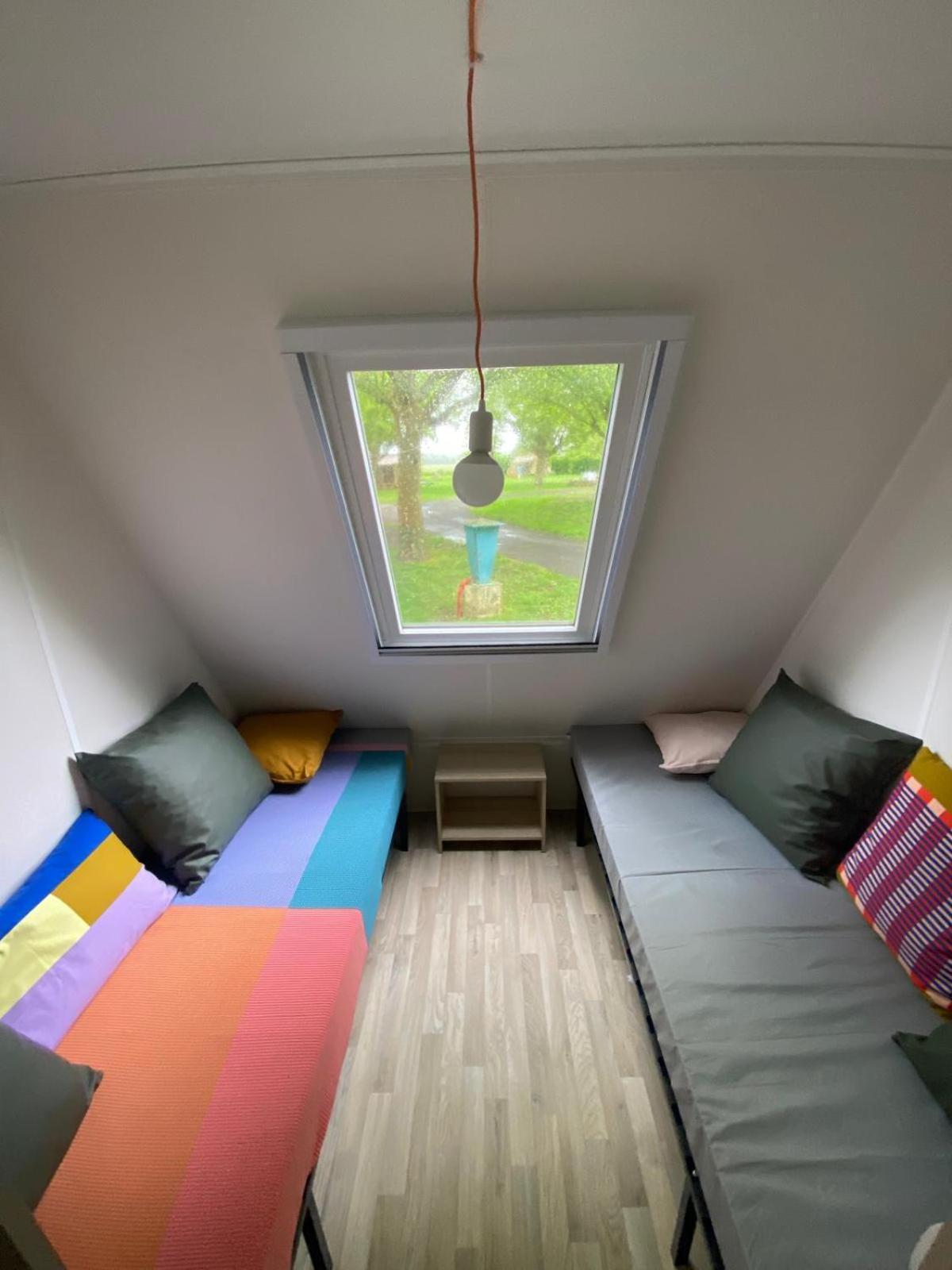 Camping De Thoissey *** Стая снимка